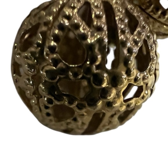 Vintage Gold Filigree Dangle Drop Earrings - Picture 3 of 3
